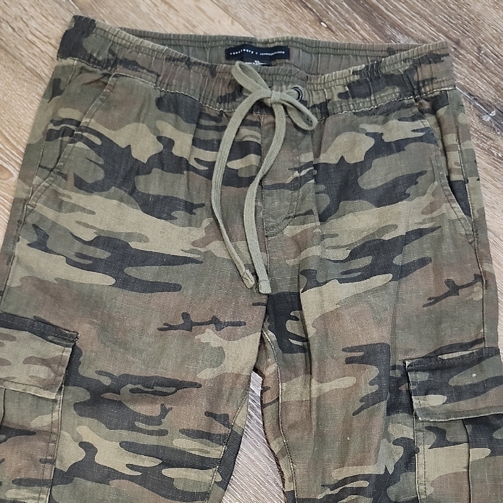 Sanctuary x Anthropologie 100% Linen Green Camo Cropped Ankle Pants Gorpcore Sm - Picture 5 of 12